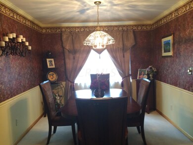 Tamarack Dining room