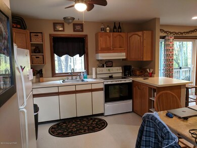 161 Hyland Dr, East Stroudsburg, PA 18301 - photo 4