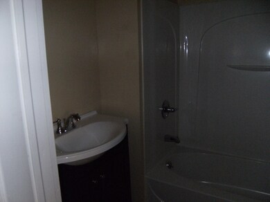 569 Shamrock St SW, Grand Rapids, MI 49503 - photo 7