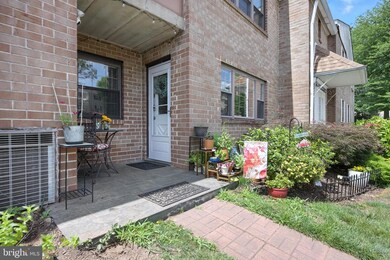 101 Riversedge Dr unit CONDO 101, Norristown, PA 19403 - photo 2
