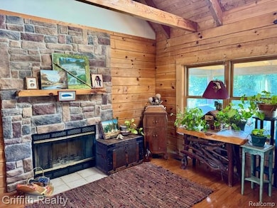 5748 W Coon Lake Rd, Howell, MI 48843 - photo 7