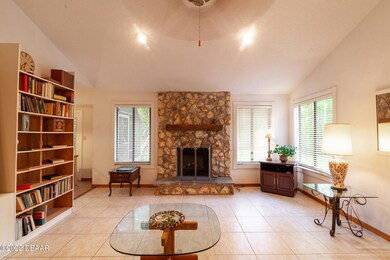 171 Woodhaven Cir E-3