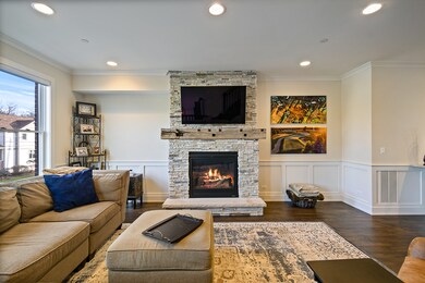 110 S Washington St, Wheaton, IL 60187 - photo 6