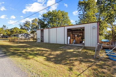 Shop with doors to open entire building front to street