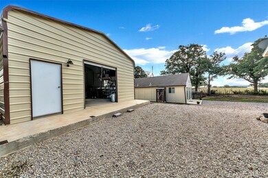 591 Willow Cir, Springtown, TX 76082 - photo 6