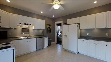 5150 Guilford Ave, Indianapolis, IN 46205 - photo 6