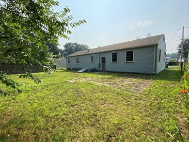 123 Mandalay Rd, Chicopee, MA 01020 - photo 3