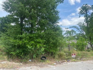 8406 Prairie View Dr, Houston, TX 77088 - photo 3