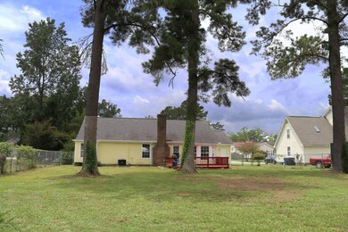 105 Marlo Cir, Jacksonville, NC 28540 - photo 3