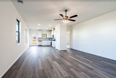 27850 Western Creek Ct, Katy, TX 77494 - photo 4