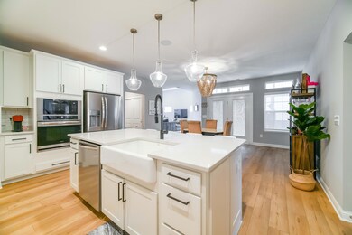 7041 Glenapp Lane-28