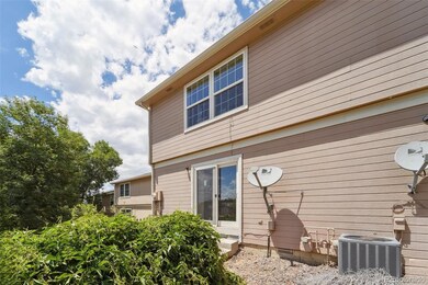 1504 S Ouray Cir unit D, Aurora, CO 80017 - photo 4