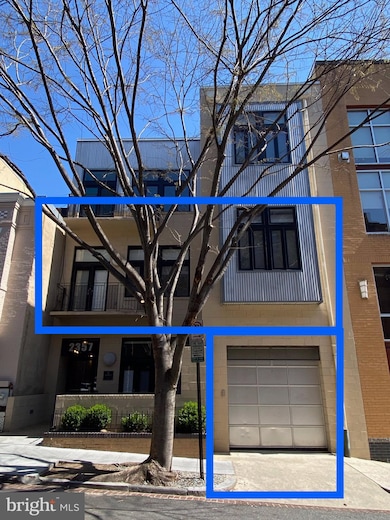 2357 Champlain St NW unit 301, Washington, DC 20009 - photo 3