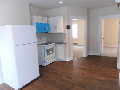 13 King St unit 2, Taunton, MA 02780 - photo 3