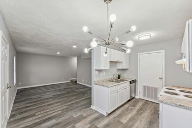 3265 E Mound St, Columbus, OH 43227 - photo 5