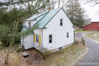 1890 Third St N, Kalamazoo, MI 49009-3