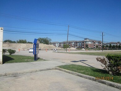 6962 W T c Jester Blvd, Houston, TX 77091 - photo 6