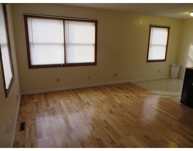 110 Oaklawn Ave, Orange, MA 01364 - photo 6