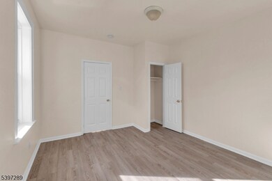 44 Astor St unit 2, Newark, NJ 07114 - photo 4