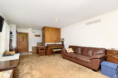721 Canfield Dr, Manhattan, KS 66502 - photo 3
