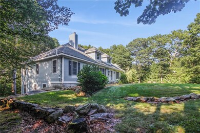 160 Woodridge Dr, Saunderstown, RI 02874 - photo 3