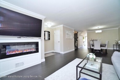 11 Pamela Ln unit 128, Staten Island, NY 10304 - photo 4