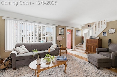 8121 Edward, Center Line, MI 48015 - photo 3