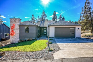 1092 Timber Ridge Loop, Klamath Falls, OR 97601 - photo 3