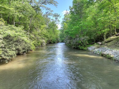 Mountaintown Creek