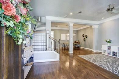 436 W 27th St, Houston, TX 77008 - photo 5