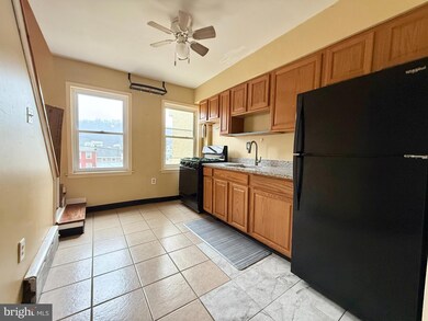 371 E Hector St, Conshohocken, PA 19428 - photo 4