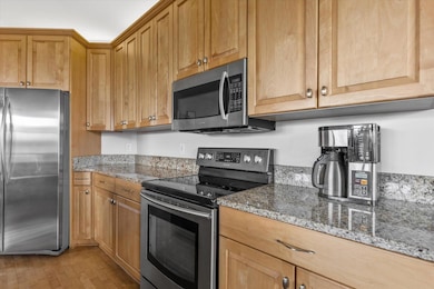 1515 N Van Buren St unit 404, Milwaukee, WI 53202 - photo 5