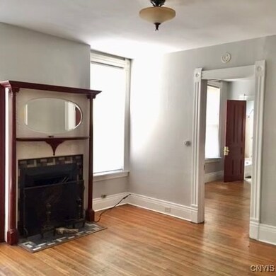202 Green St, Syracuse, NY 13203 - photo 5