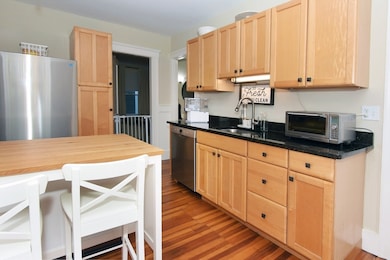 10 Hazel St unit 2, Salem, MA 01970 - photo 4