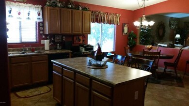 wonderful kitchen with island