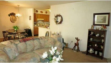 113A W Bluebell Ln unit 113A, Mount Laurel, NJ 08054 - photo 5