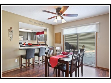 Additional seating at the kitchen breakfast bar
