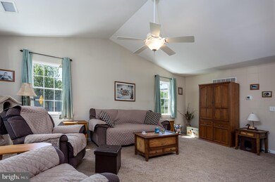 169 W Harmony Dr, Pottstown, PA 19464 - photo 5