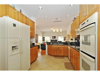 6217 NW 113th Place, Doral, FL 33178 - photo 4