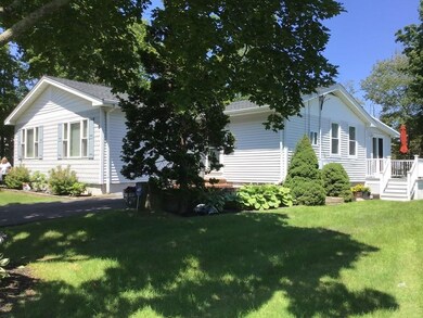 27 Hollis St, South Weymouth, MA 02190 - photo 3