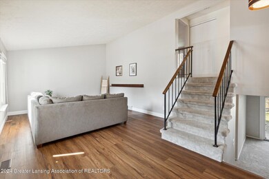 07-1226-Chartwell-Carriage-Way-S-East-La