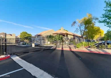 5076 S Rainbow Blvd unit 106, Las Vegas, NV 89118 - photo 3