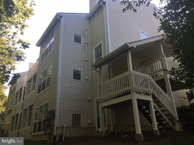 11970 Cardamom Dr, Woodbridge, VA 22192 - photo 2