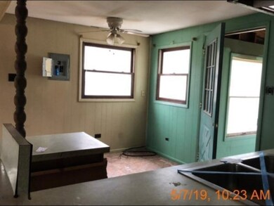 526 McKinley Kitchen