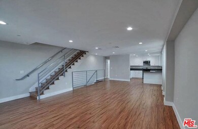 2301 Hauser Blvd, Los Angeles, CA 90016 - photo 4