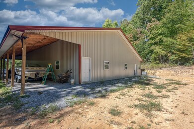 124 Oscar Gillis Rd