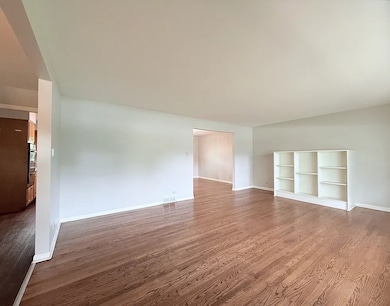 20436 Arcadian Dr, Olympia Fields, IL 60461 - photo 3