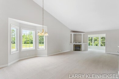 13-web-or-mls-2930 Redbird Ct, Holland-1