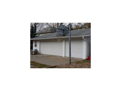 Garage.