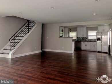 16 Poplar Ln, Willingboro, NJ 08046 - photo 3